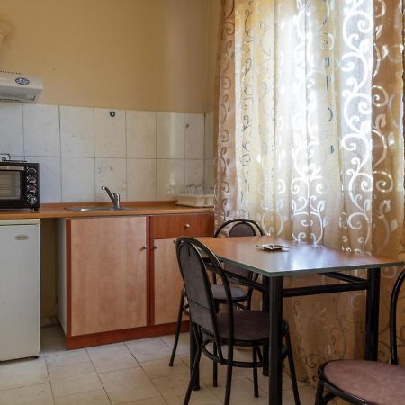 Aparthotel Estia Orestias Esterno foto