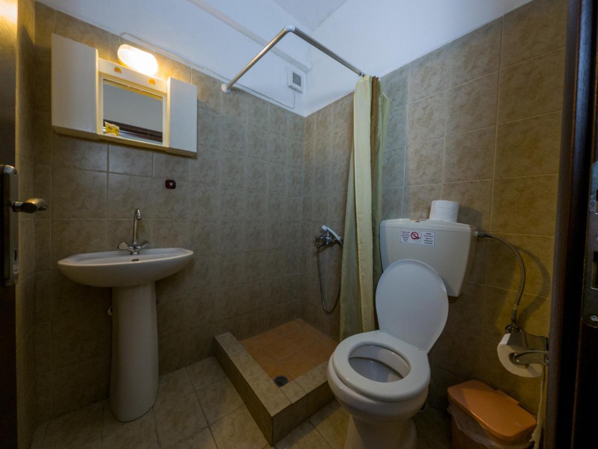 Aparthotel Estia Orestias Esterno foto