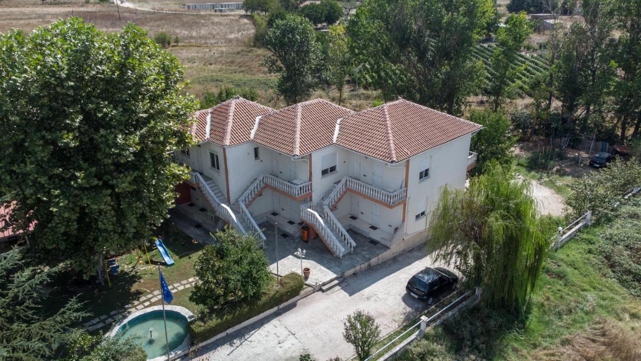 Aparthotel Estia Orestias Esterno foto